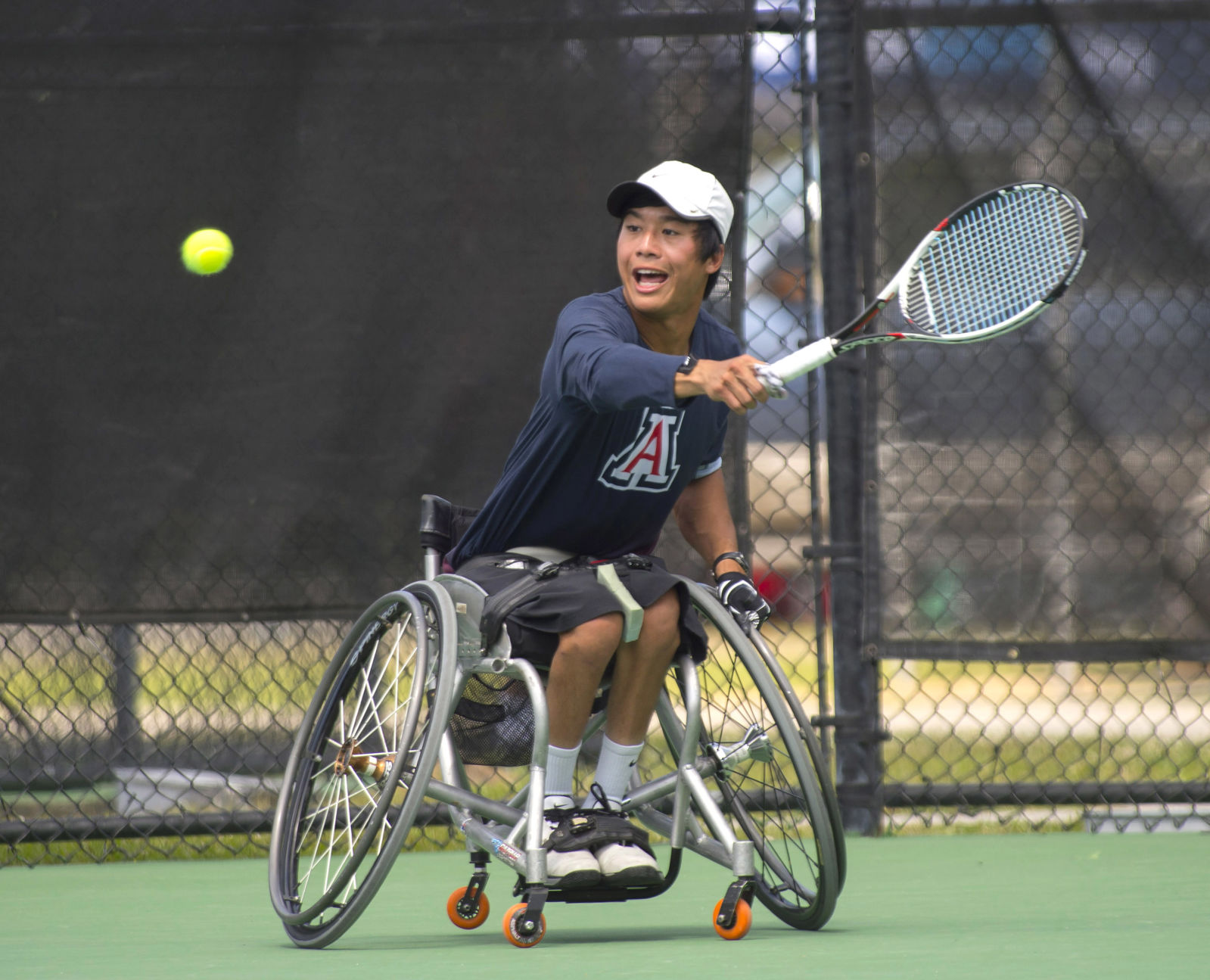 BR.wildartwheelchairtennis386.adv